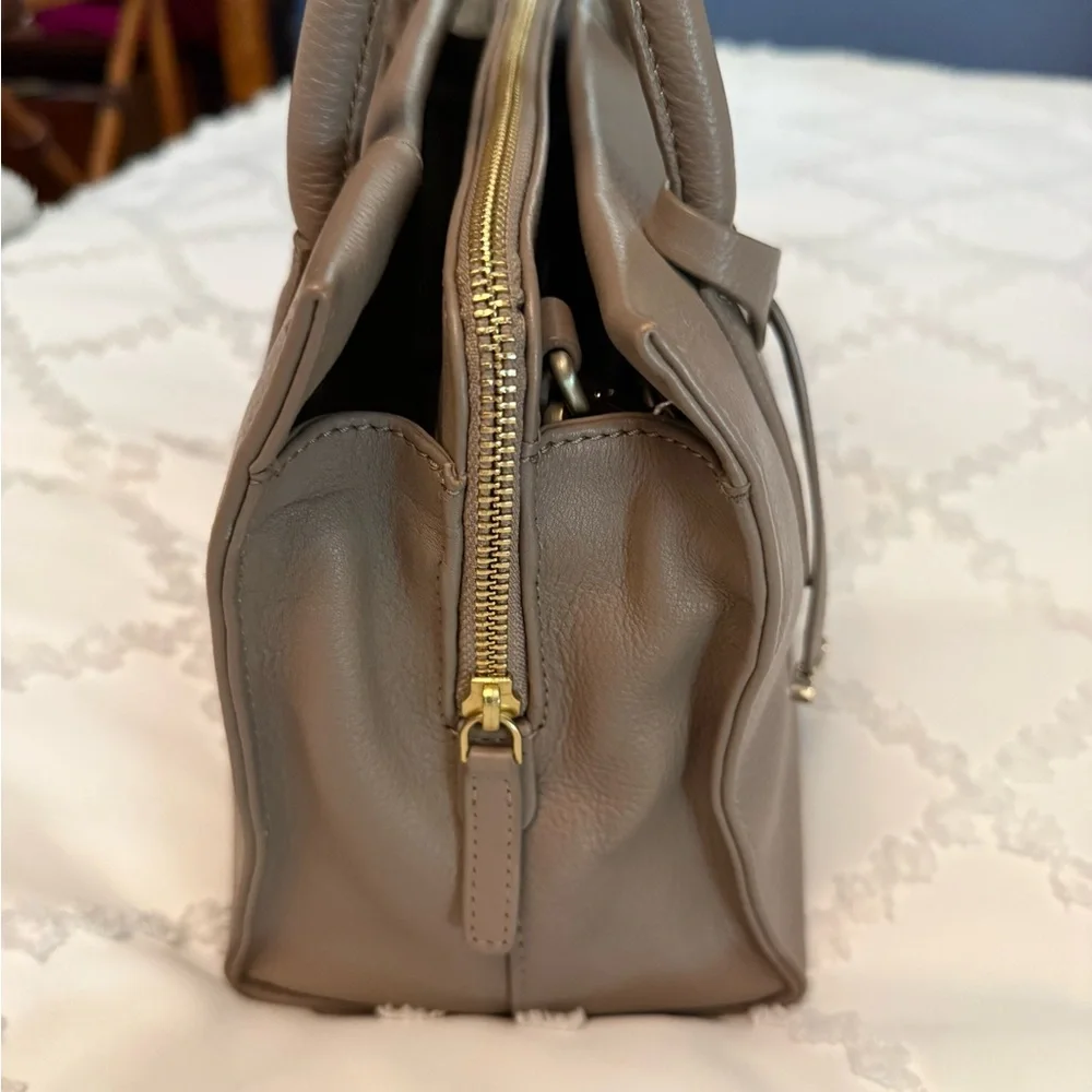 Radley London Arlington court taupe pebbled leather satchel! - Picture 4 of 9